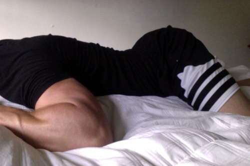 trjoel:  bored.jpg adult photos