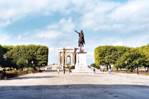 Promenade de Peyrou, Montpellier, 2005.