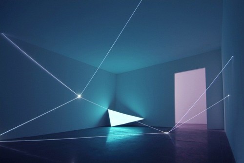 mexicanist: Carlo Bernardini creates spatial drawings using optic fibers adding another dimension to