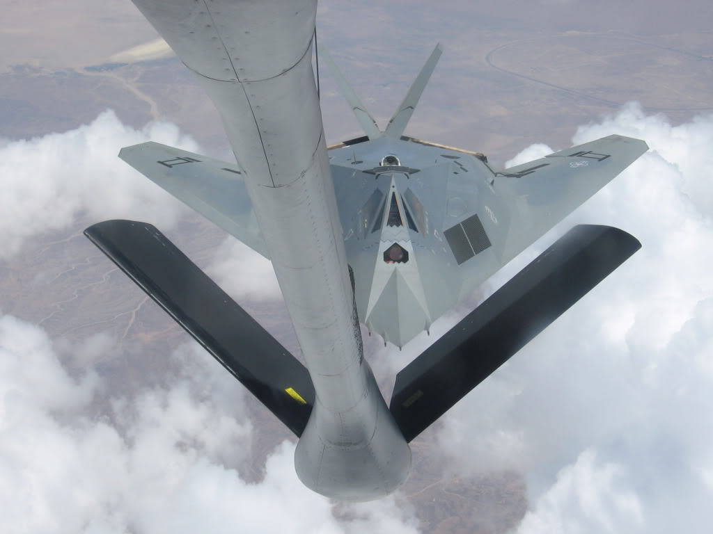toocats:  F-117A in “Grey Dragon” experimental two-tone paint scheme - 2003/2004.