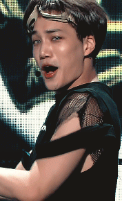 lawlliets:  kai + power stages 💪 (for @boyfriend-nini)