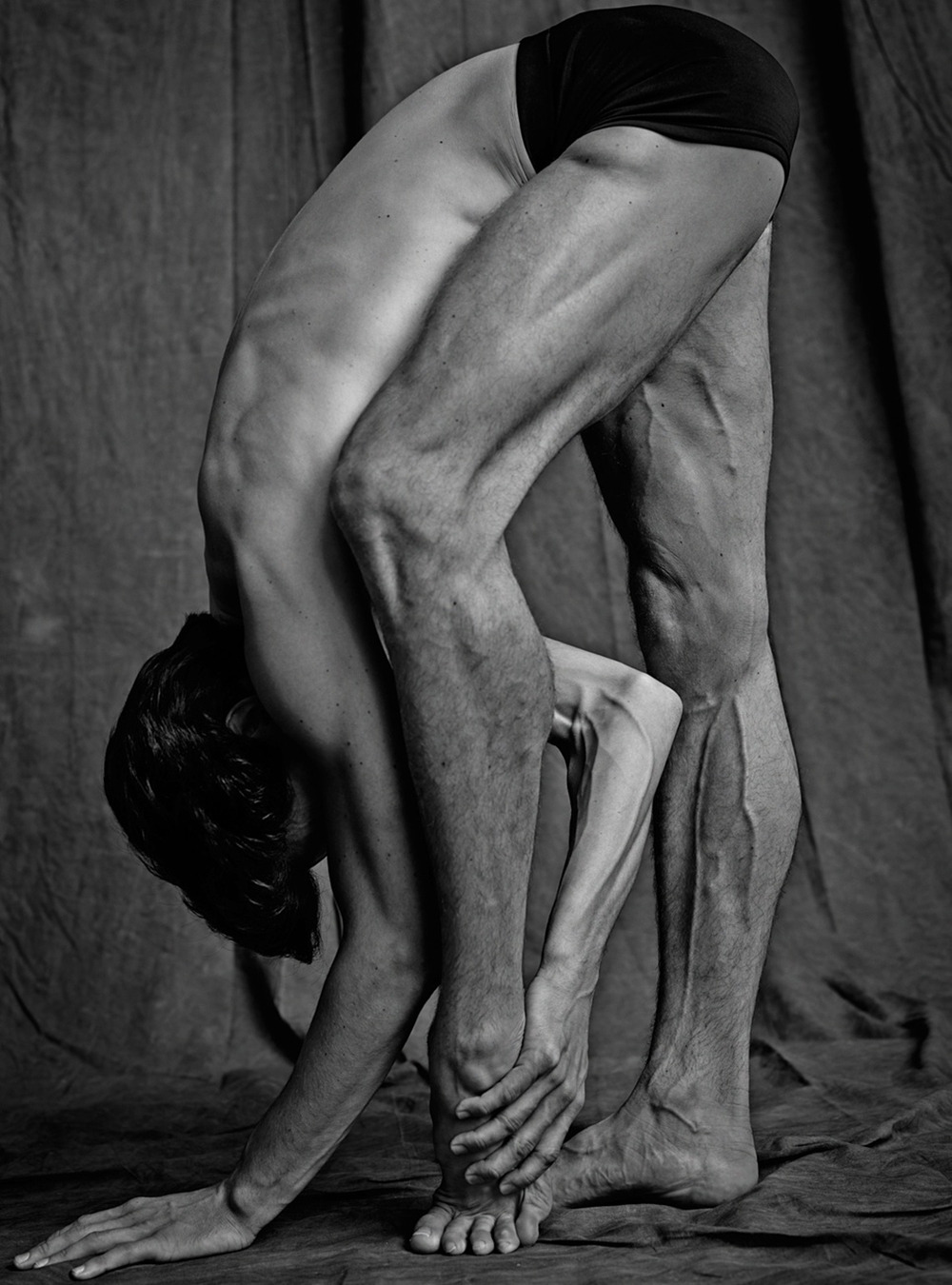 vmagazine:  MATTHEW BROOKES: LES DANSEURS They are “les danseurs,” the professional