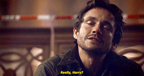 raisedsomehell:  Things that 100% actually happened in the Picture of Dorian Gray. @flatteredhim