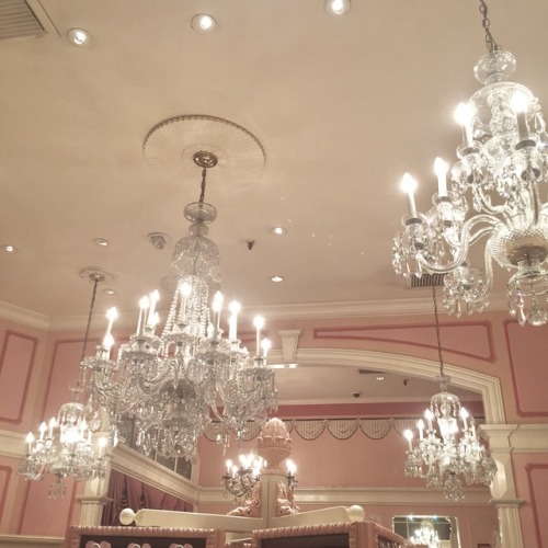 la-petitefille:the chandeliers in the disneyland stores are so breathtaking! ♡