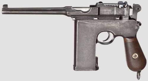 Mauser C96, circa 1900 This C 96 Flatside was part of a separate serial number range from 1 - 90 for