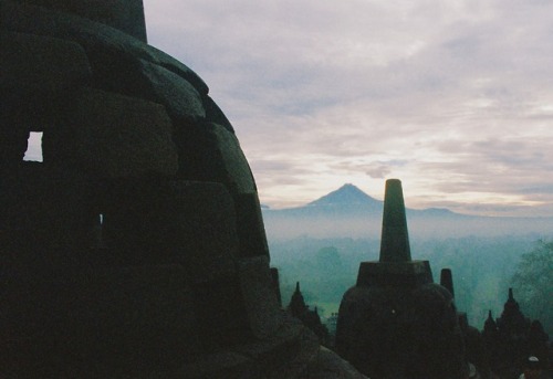 Borobudur I - Kodak Portra 800, Minolta Dynax 5000i - Yogyakarta, Indonesia - February 2018
