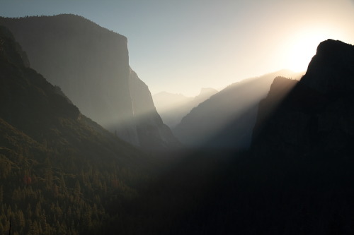 Sunrise over Yosemite Valley