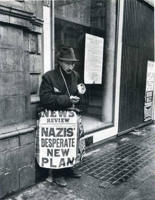 “You really see dignity within people who are living through the most horrific of times.” –Carl Mydans