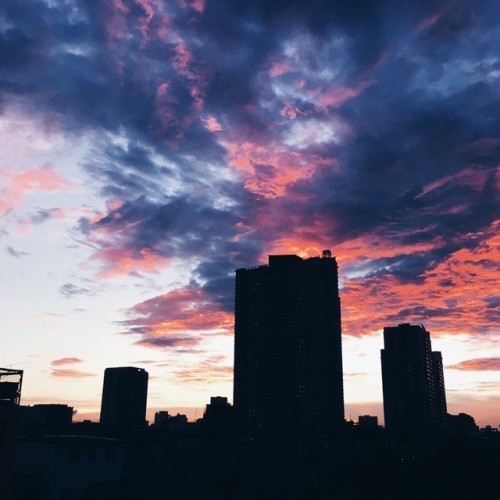 intelliqents: ☆ june 23, 2017 ☆the sky was so pretty tonight i’m in awe