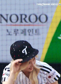 misamo:  batter, minatozaki sana.