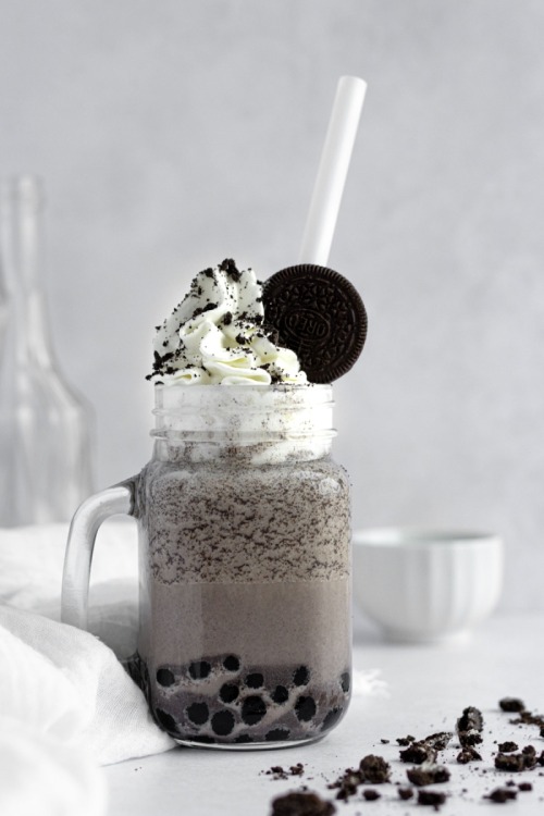 Oreo Bubble Shake