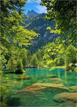 dranilj1:  Blue Lake, Kandersteg, Switzerland