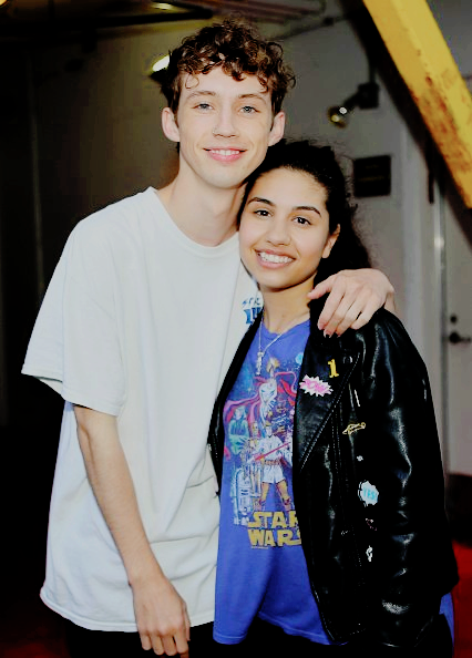 troyedaily:Troye Sivan and Alessia Cara at 106.1 BLI summer jam