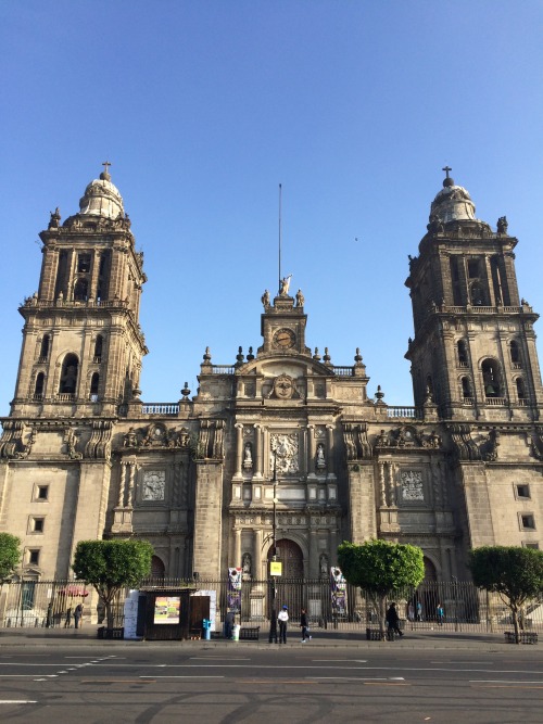 Mas Cabrona Que Bonita