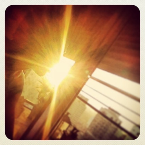 Dia Maravilhoso De Sol! #sunshine #light #rayoflight #rayofthesun #sun #beautiful #pretty #smile #happy