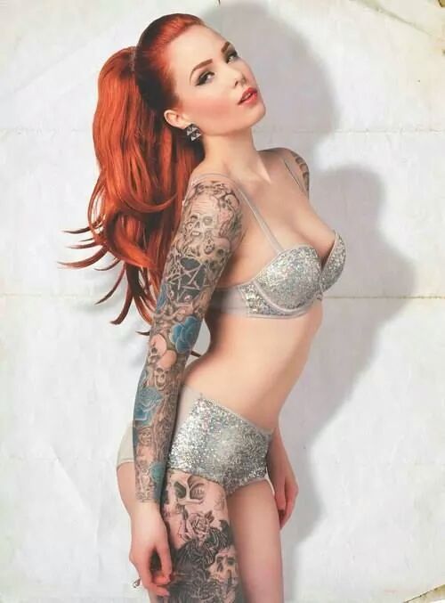   For More Stunningly Gorgeous Women, Click Here  