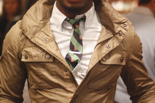 XXX likedlooks:  A tuck plus a tie bar? Nope. photo