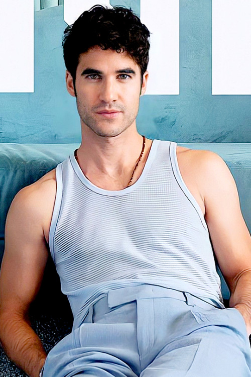 na-page:Darren Criss | FAULT Magazine Covershoot and Interview | Photographer / Creative Director: R