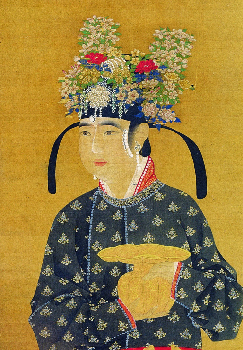changan-moon: Some ancient paintings for the reference of historical chinese make up &amp; dress.