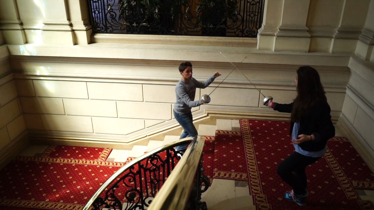 lejournaldesjo:  Fencinbg fight with juniors fencer in France for the junior sword