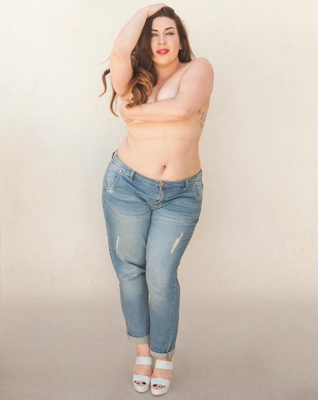 italiankong:  Yamila Corozco, aka DolceCurvy and Miss Plus Size ESP 2016. Those eyes!