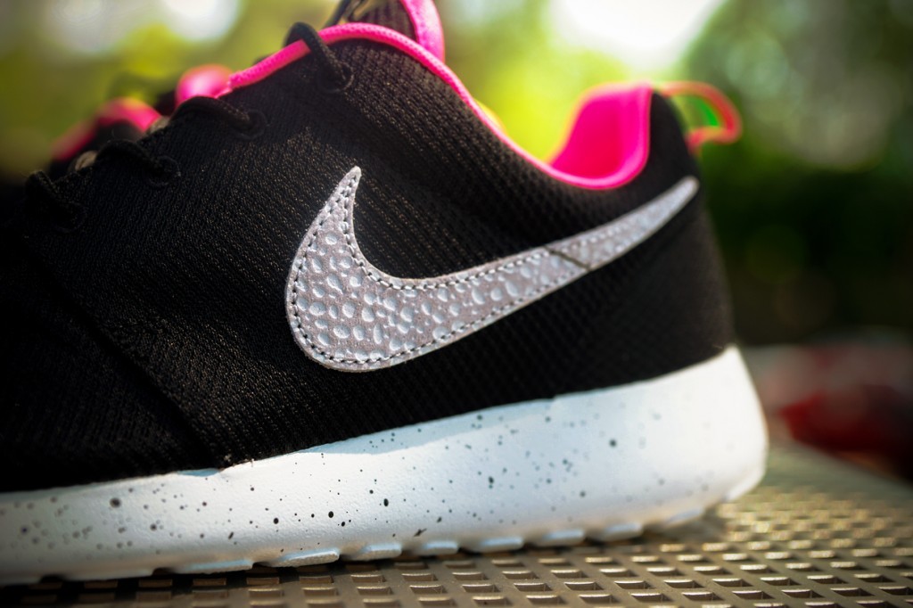 ariefairy:  Nike X Size?   Roshe Run- “Urban Safari” 