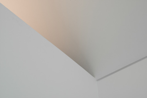 subtilitas:  MOS - House for an artist, Columbia County NY 2015. Photos © Michael Vahrenwald. さらに読む