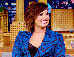 Demi Lovato Gifs