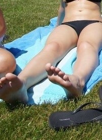 dreamfeetteam:  My first ever pair of feet that I sniffed and worshiped. This was