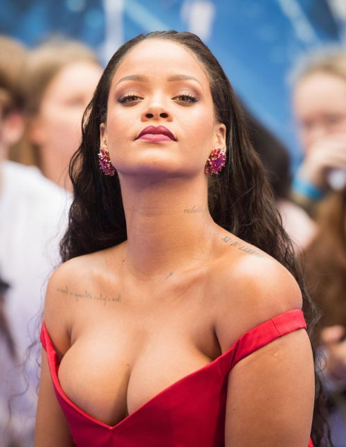 starlets:  Rihanna