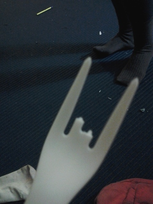 lordkat:  lordkat:  can i have a fork  do you have a metal one   i planned this for