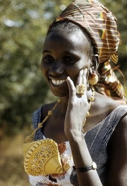 awakonate:  Nurse  Conde Tiemoko in Mali,