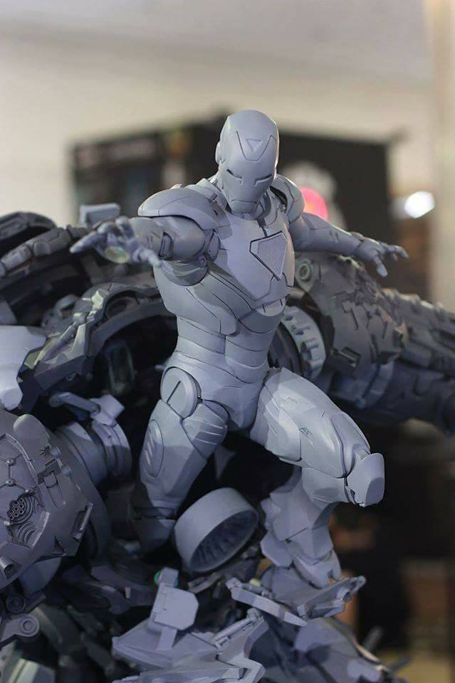 haxanbelial:  XM Studios Hulkbuster details! Guys, this is incredible…I wanna see