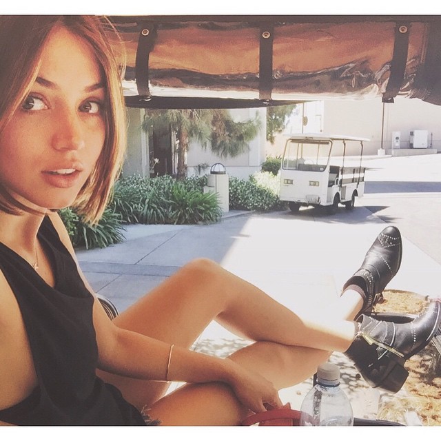 voyeurfollower:  Ana de Armas is the sexiest!