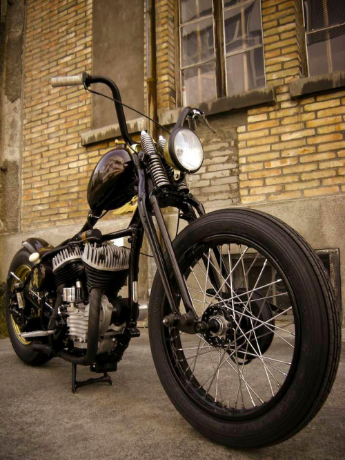 twowheelcruise:  life on a motorcycle
