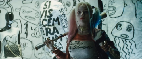 survness:  Margot Robbie in Suicide Squad