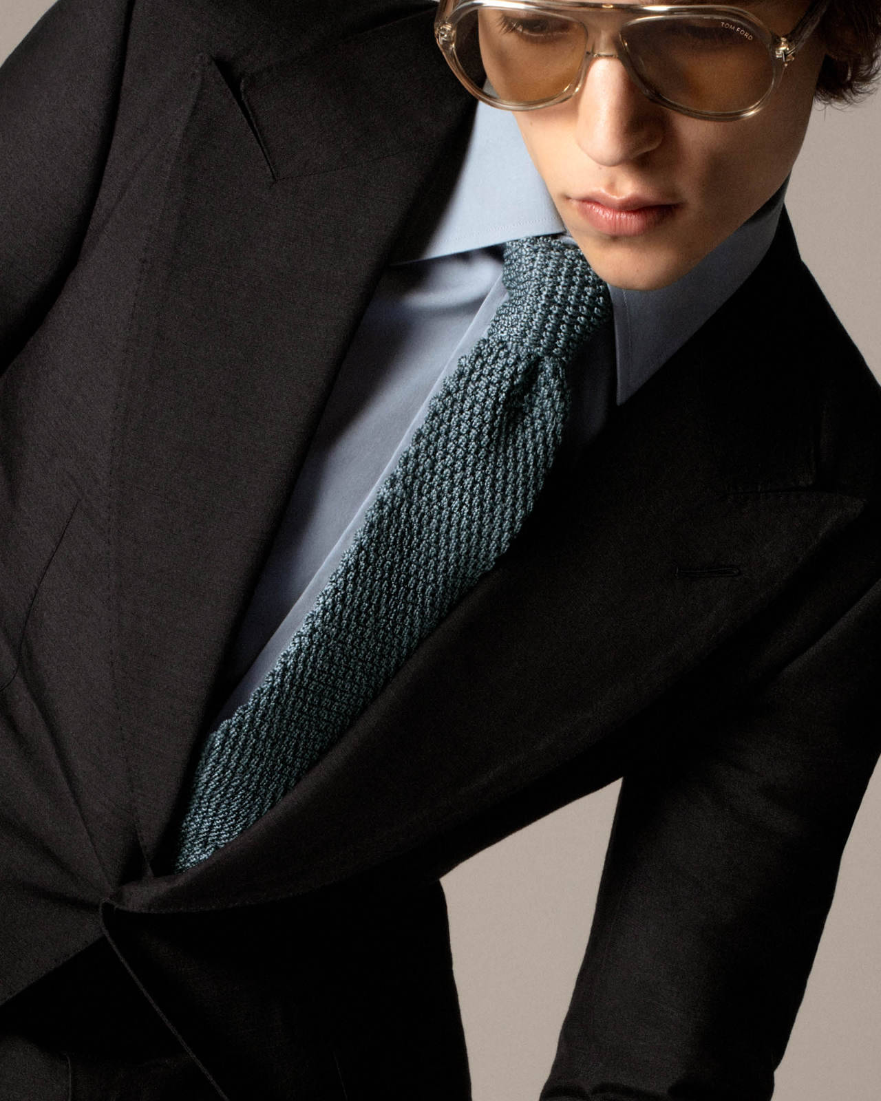 TOM FORD - Discover modern TOM FORD suits – perfect for your...