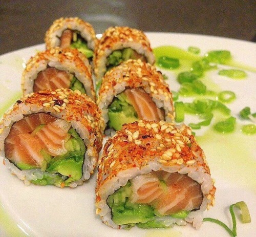 idreamofsushi:Photo by @raphobeno.