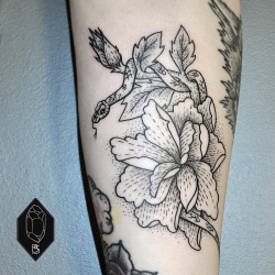 fuckyeahtattoos:  BICEM•SINIK http://instagram.com/bicemsinik