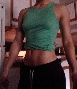 buns-and-guns:  swoleinvelvet:  It’s the squash, weights, and the stairmaster. But really, it’s nice to see a little leanness again. Phew.  Oh my