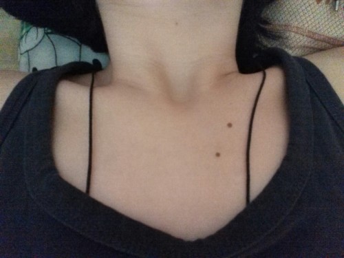 pale-0rgasm:  FOLLOW ME ON INSTAGRAM