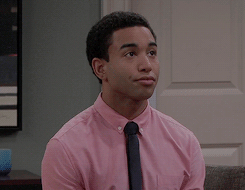 kcundercover:  Tom Williamson as Prince Promomomo in K.C. Undercover - “Daddy’s