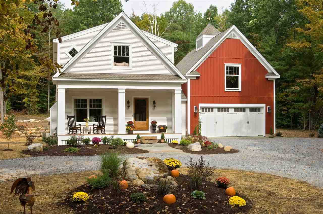 farmhousetouches: (via Farmhouse Touches | Farmhouse Inspired Living – Farmhouses