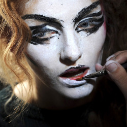 theram:  Backstage at Vivienne Westwood Red Label, M∙A∙C SS14 London Fashion Week 