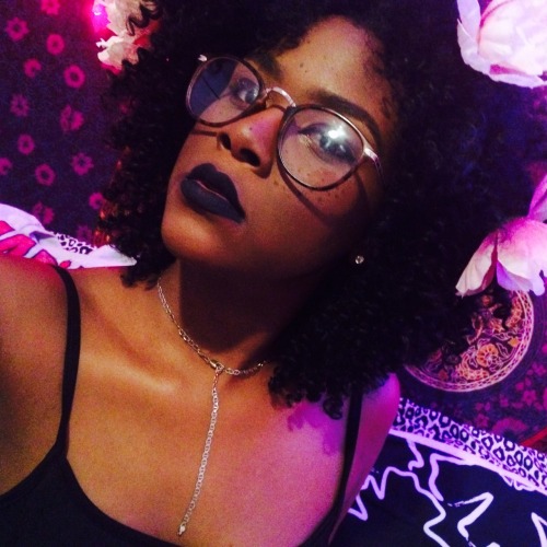sipthisslow:Felt like taking some groovy pics. I’m kinda late for blackout. But whatttttber!