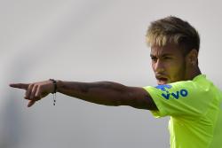 fzneymar:  26/06/2014 Training session in Granja Comary  Photo by Getty Images