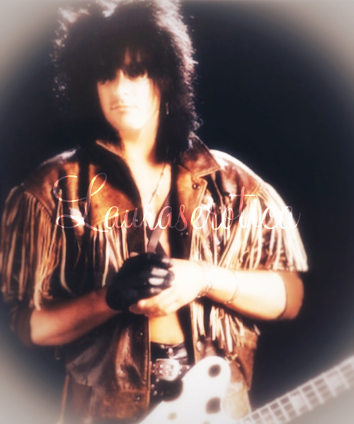 ˖ ݁𖥔 ݁˖ Nikki Sixx - Photographed By Neil Zolzower In 1987 ୭ ˚. ᵎᵎ