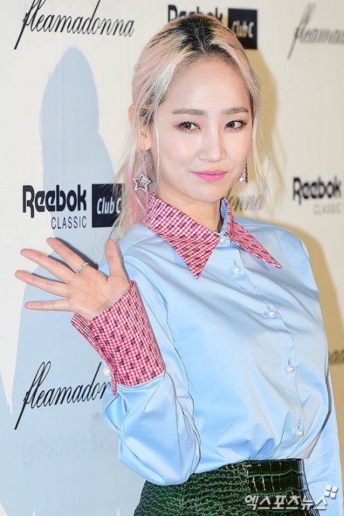 YeEun (Wonder Girls) - 2017 HERA S/S Seoul Fashion Week Pics