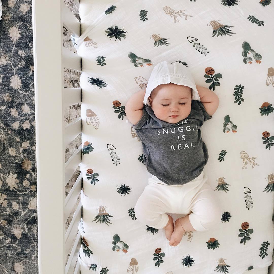 theblondewithatwist:  THAT SHIRT!  Adorable