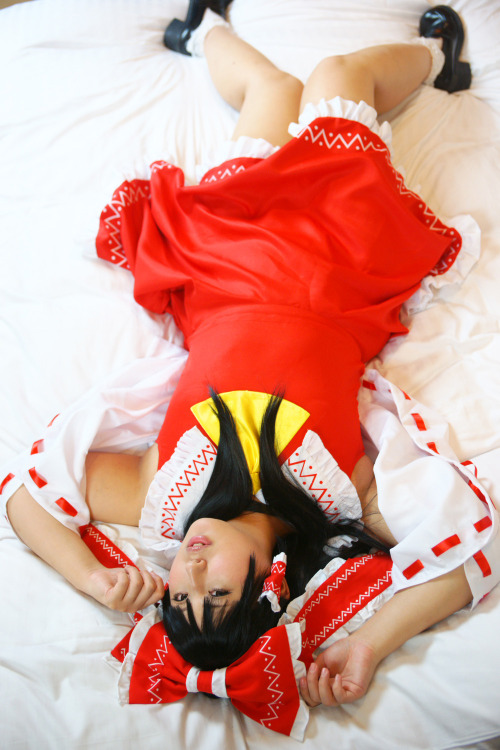 Touhou Project - Reimu Hakurei (Yurika) 6HELP US GROW Like,Comment & Share.CosplayJapaneseGirls1.5 - www.facebook.com/CosplayJapaneseGirls1.5CosplayJapaneseGirls2 - www.facebook.com/CosplayJapaneseGirl2tumblr - http://cosplayjapanesegirlsblog.tumblr.c